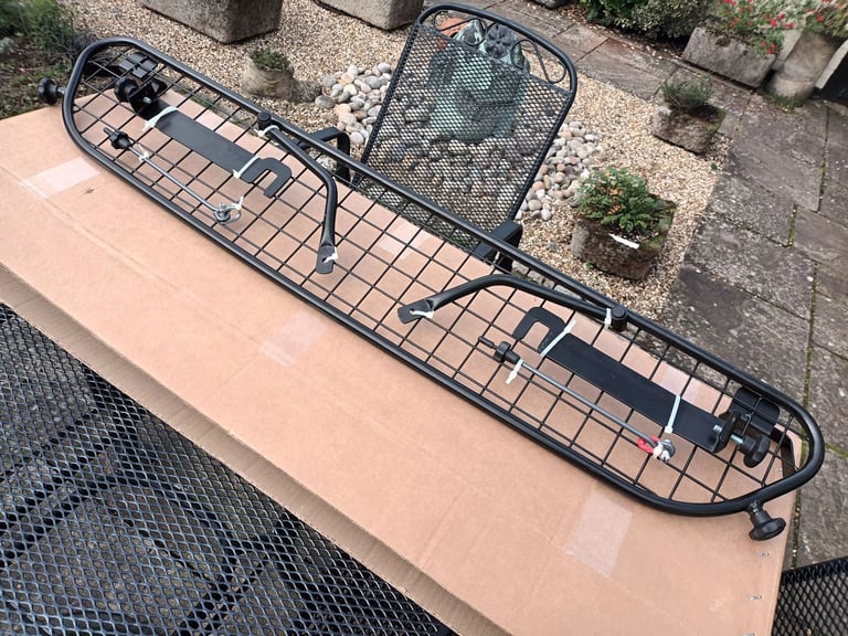 image for Seat Ateca dog guard