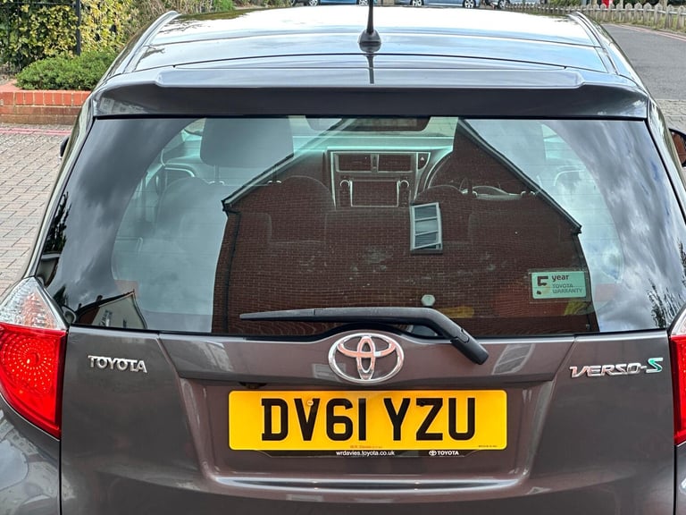 2011 Toyota Verso 1.33 Dual VVT-i T Spirit Euro 5 5dr MPV Petrol Manual