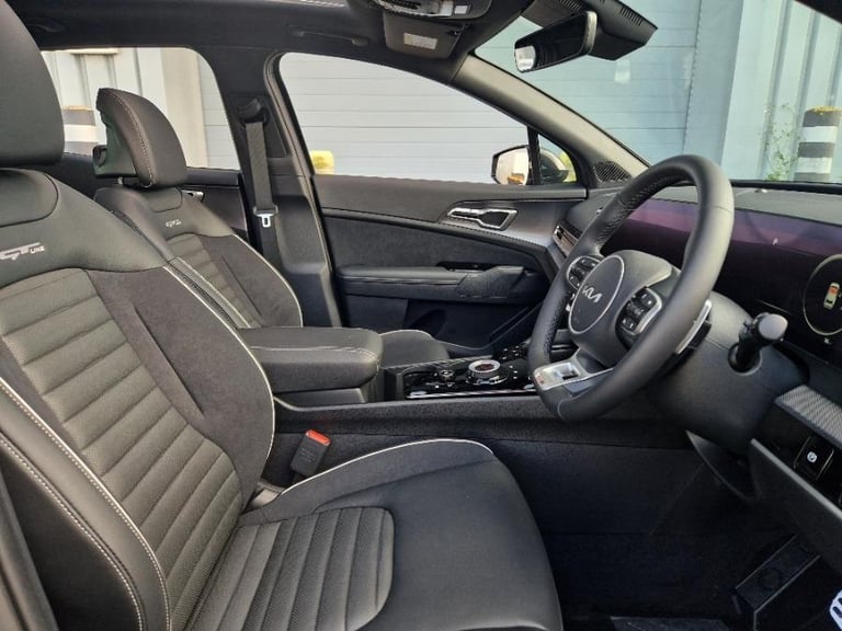 2025 Kia Sportage 1.6 T Gdi Mhev Gt Line S Suv 5dr Petrol Hybrid Dct Euro 6 (s/s) (157 Bhp) ESTAT...