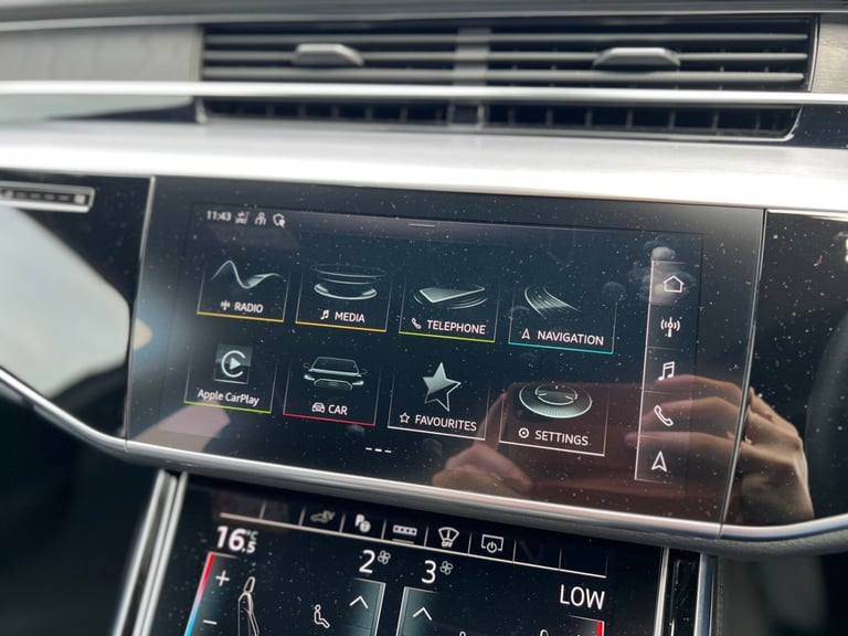 2022 72 Audi A8 3.0 V6 TFSie 60 S-Line Quattro 462ps