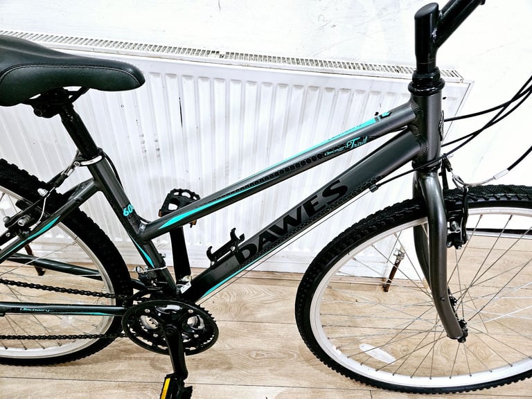 Dawes discovery trail hybrid bike in good condition all fully working 