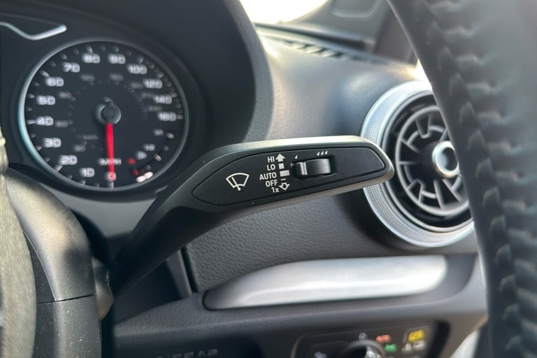  Audi A3 Saloon 1.5 Tfsi Cod Black Edition Saloon 4dr Petrol Manual Euro 6 s/s