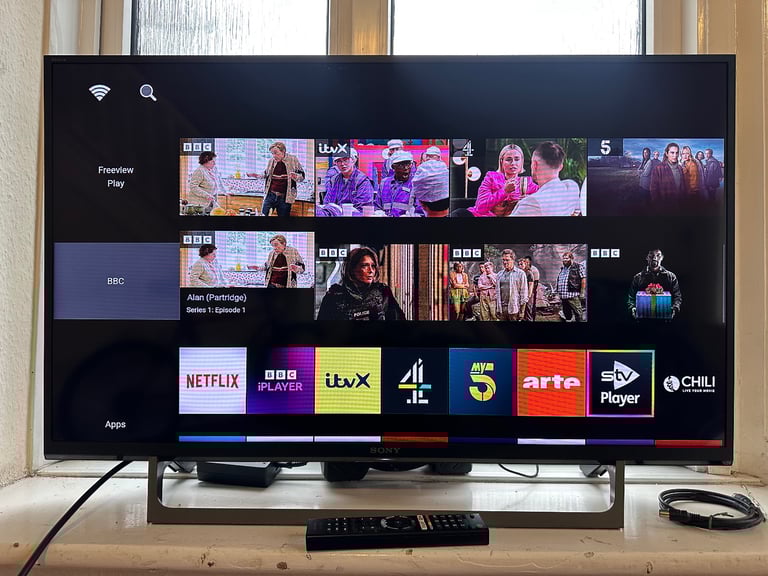 Sony 43’ 4K hdr10 smart TV