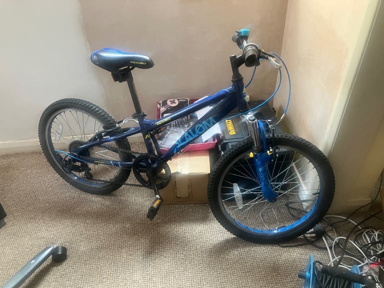 Apollo Slalom kids bike (6-11yrs)