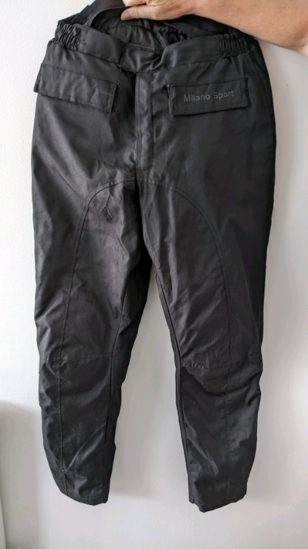 Waterproof over trousers 