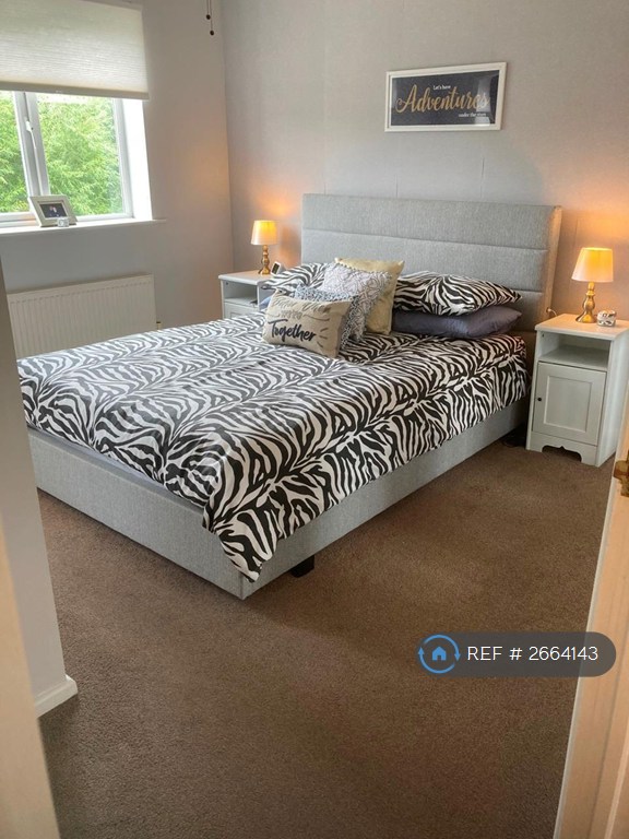 4 bedroom house in Bream Close, Wolverhampton, WV10 (4 bed) (#2664143)