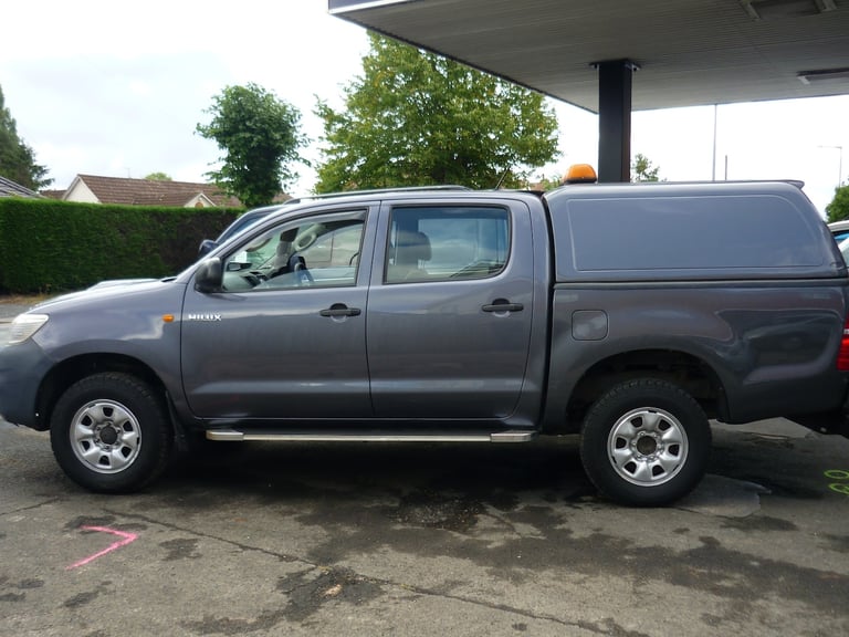 image for 2013 Toyota Hilux HL2 D/Cab Pick Up 2.5 D-4D 4WD 144 PICK UP Diesel Manual