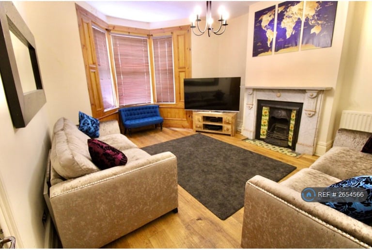 8 bedroom house in Osborne Avenue, Newcastle Upon Tyne, NE2 (8 bed) (#2654566)