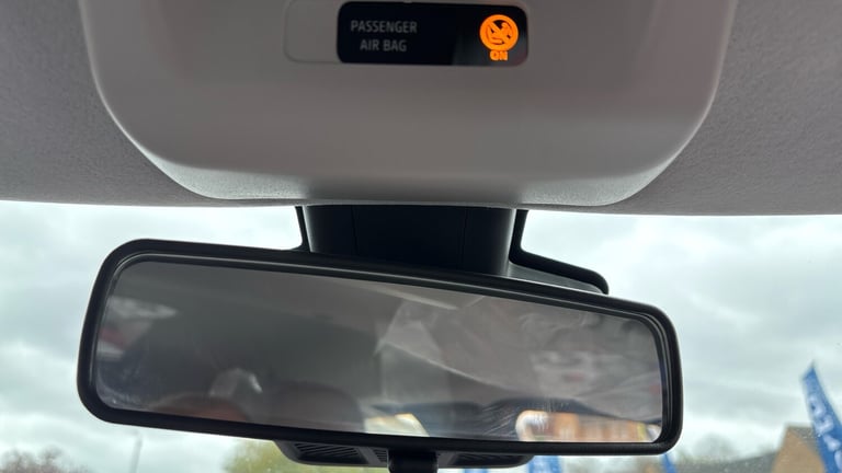 2025 Dacia Spring 27kWh Expression 65 48kW 5dr Auto Electric Hatchback Hatchback Electric Automatic