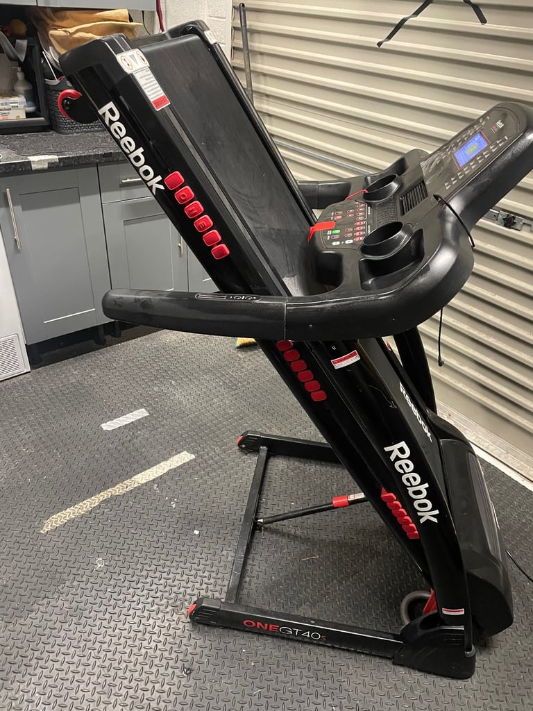 Running Machine Reebok GT40S