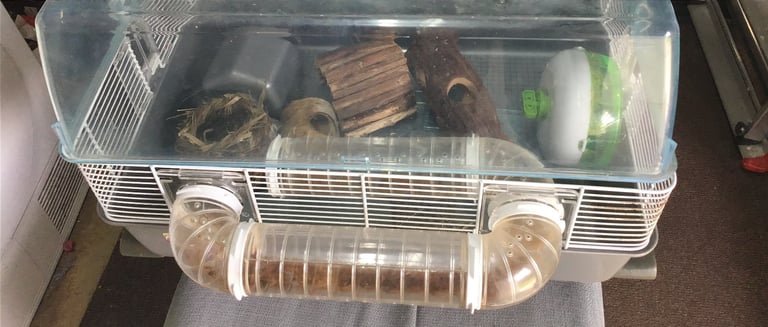 Hamster cage
