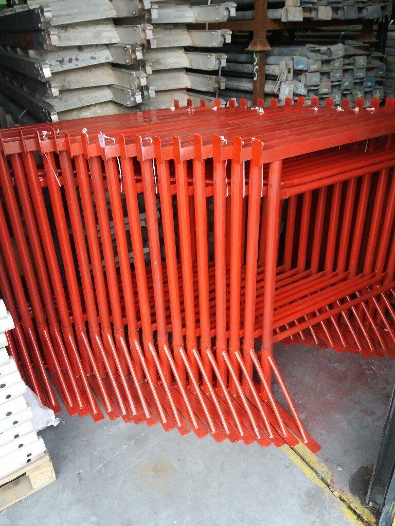 SCAFFOLD BOARDS 13' LONG NEW BS2482/1.2M MC TIMBER