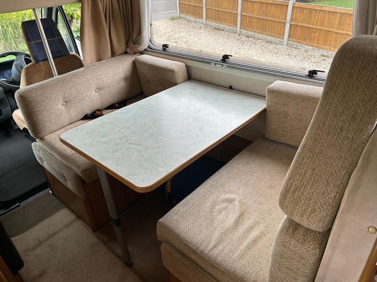 Roller Team Arabella 2001, 5 Berth, 6 Belts, Over Cab Bed, Rear Garage