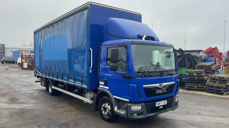 image for 2017 MAN TGL 12.220  12 ton curtainsider 