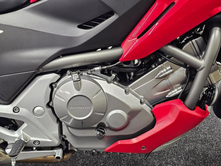 Honda NC700X ABS ** Top Box - August 26 MOT - HISS **