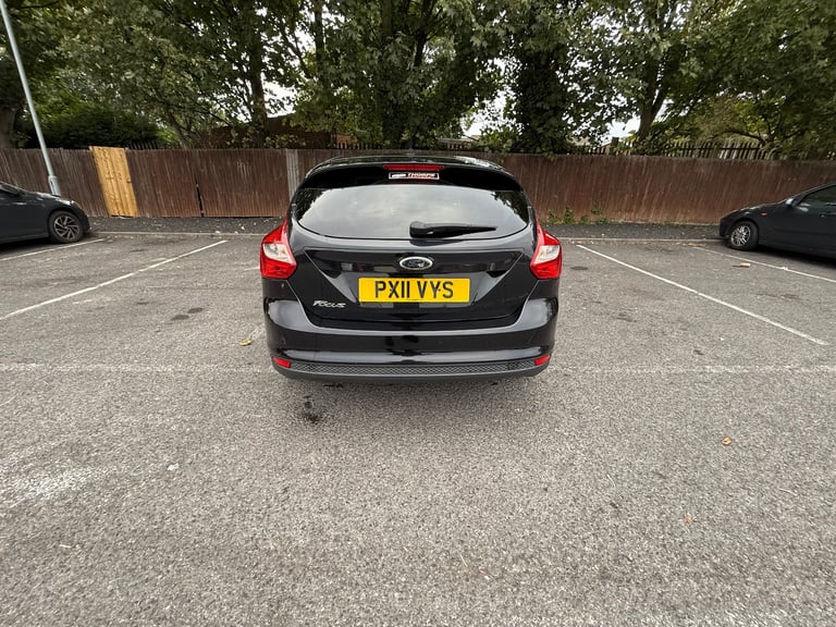 Ford, FOCUS, Hatchback, 2011, Manual, 1560 (cc), 5 doors