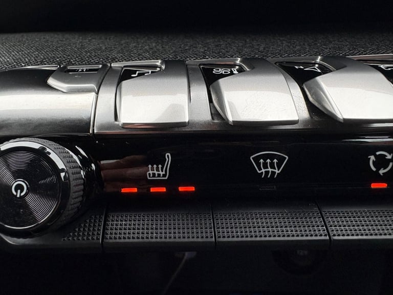 2019 Peugeot 3008 1.5 BlueHDi GT Line Premium Euro 6 (s/s) 5dr HATCHBACK Diesel Manual