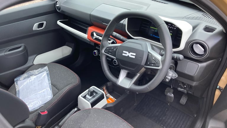 2025 Dacia Spring 27kWh Expression 65 48kW 5dr Auto Electric Hatchback Hatchback Electric Automatic