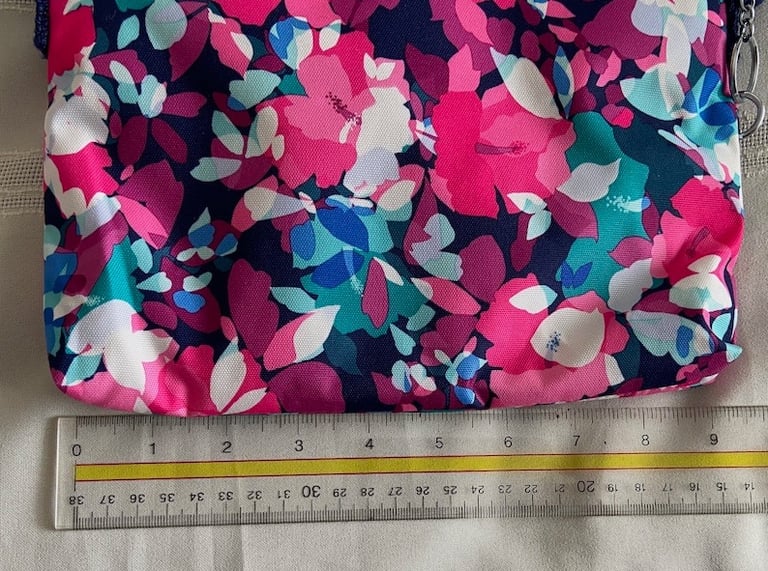 New unused Kipling Bag with Hallie monkey