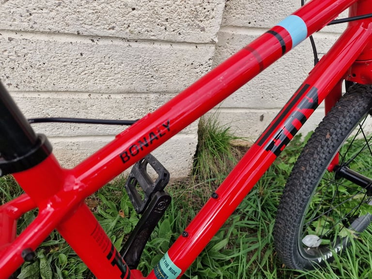 Hoy Bonaly 20 inch Bike