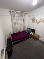 Single Room to Rent £450 per month including bills West Drayton, Suitable for One Person Only