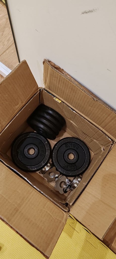 image for Cast Iron Dumbbell Set