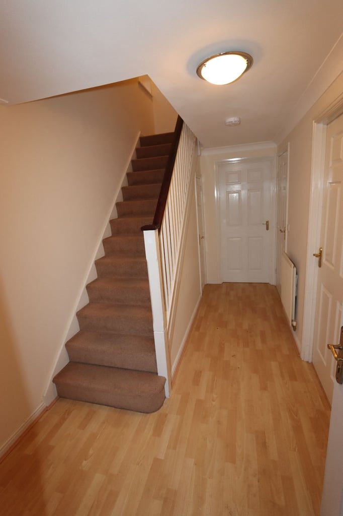 3 Bed Semi House - Garforth Crescent,Bamber Bridge,PR5 6SS  ***PETS WELCOME***