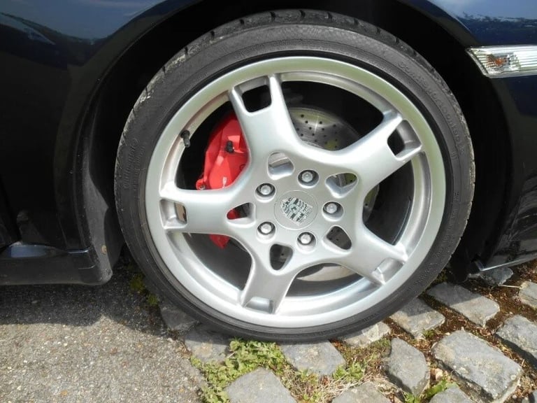 2006 Porsche 911 3.8 997 Carrera S Coupe 2dr Petrol Manual (277 g/km  350 bhp)