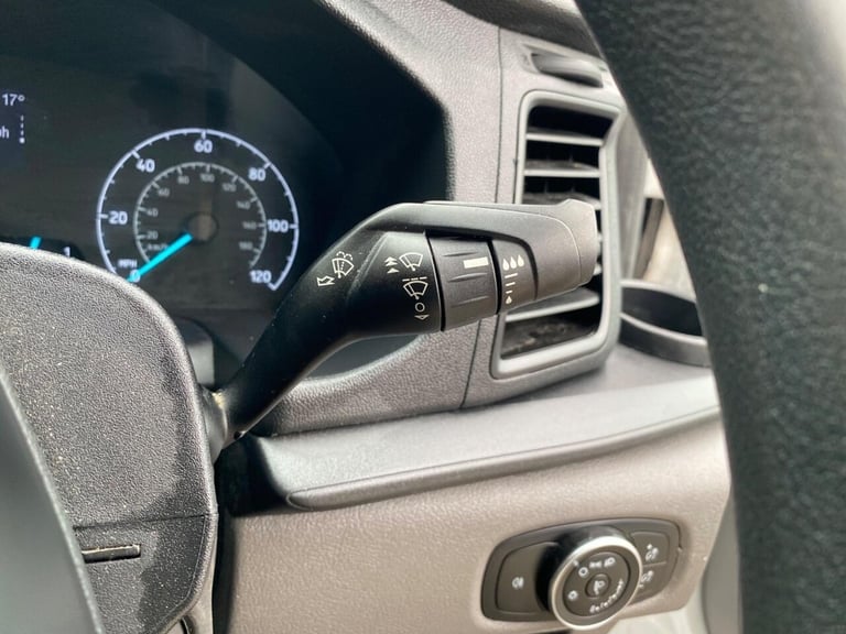 2018 Ford Transit Custom 2.0 300 EcoBlue Panel Van 5dr Diesel Manual L2 H1 Euro 6 (105 ps) PANEL ...