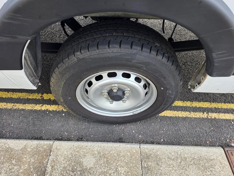 Renault Master LWB DIESEL RWD  LML35dCi 130 Business Medium Roof Van 