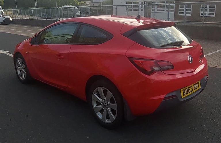 VAUXHALL ASTRA 1.4 PETROL FULL-SERVICE HISTORY & 11 MONTHS MOT 