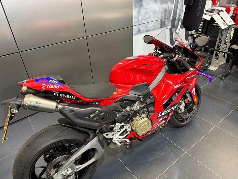 2025 Ducati Panigale V4 1103 Ducati Quick Shift up/down 2.0 Euro 5