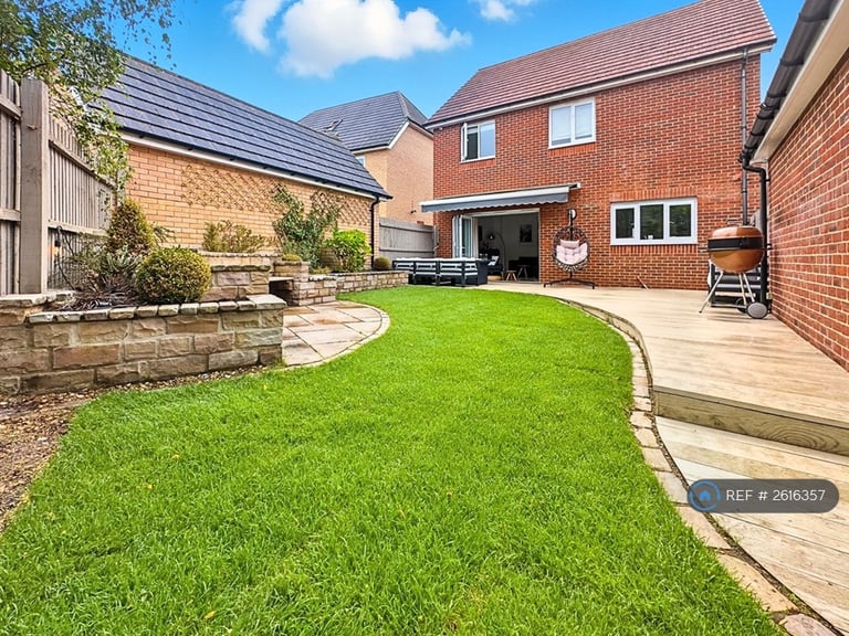 4 bedroom house in St. Edmunds Way, Cambridge, CB22 (4 bed) (#2616357)