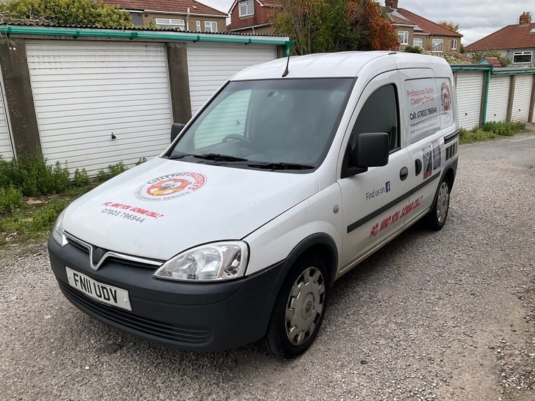 2011 Vauxhall Combo CREW VAN SPARES OR REPAIRS Crew Van Diesel Manual
