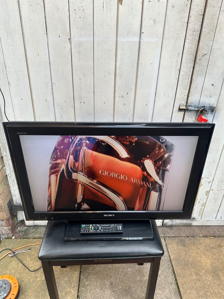 image for 32 inches Sony tv