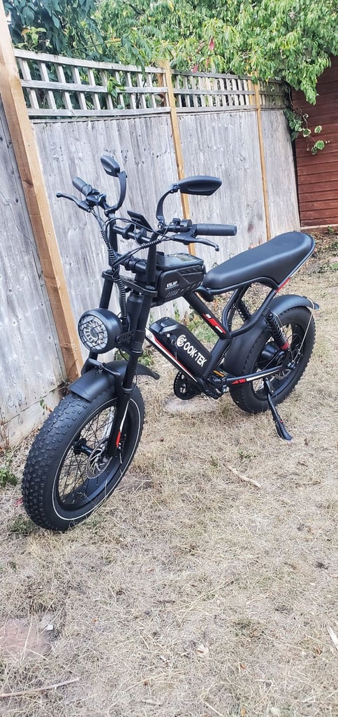 Beautiful Electric bike full suspensions,  super fast,  1000w, 17.5ah battery,  brand new 