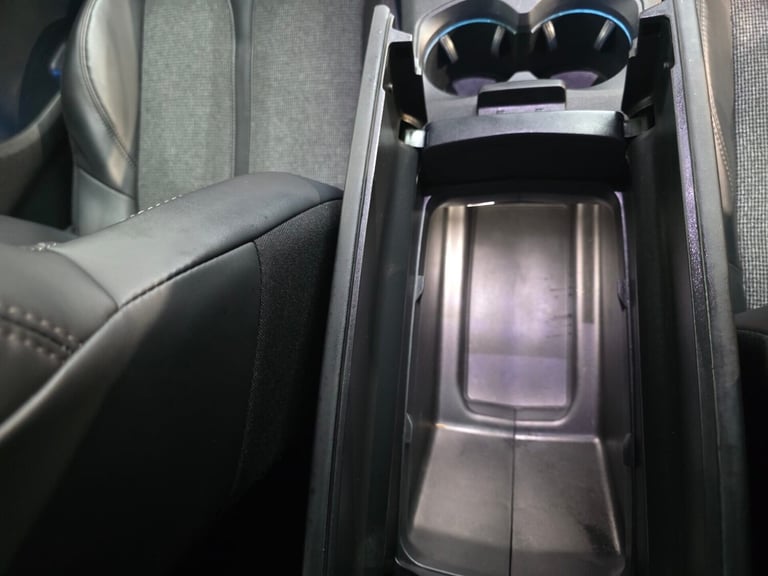 2017 Peugeot 3008 PURETECH S/S ALLURE Hatchback Petrol Automatic