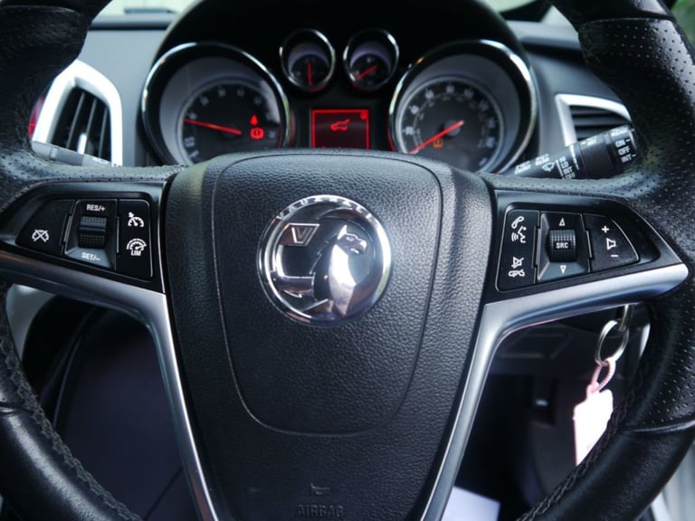  Vauxhall Gtc 1.4T 16V SRi (AWAITING V5) Petrol