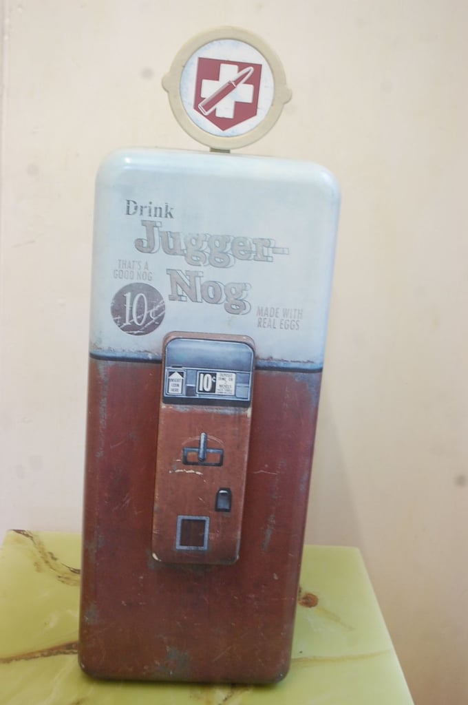 image for CALL OF DUTY BLACK OPS 3 JUGGERNOG MINI FRIDE