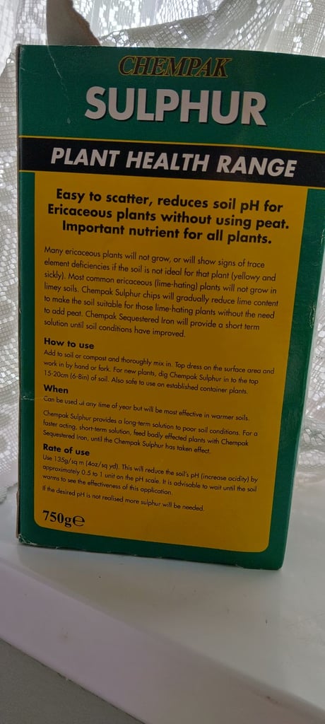 Sulphur chips for acid type plants