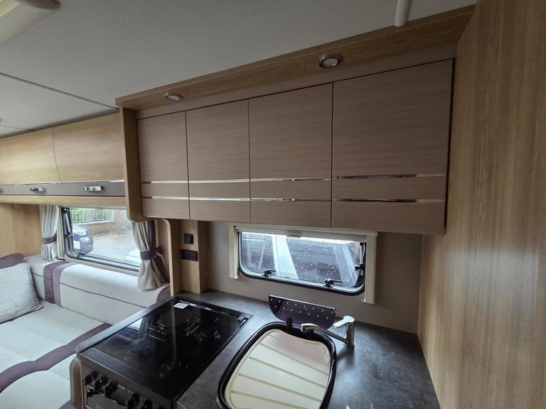 2020(70)ELDDIS AUTOQUEST 175 RIVA GOLD  2-BERTH - 2-BELT - LOW MILES - 1 OWNER