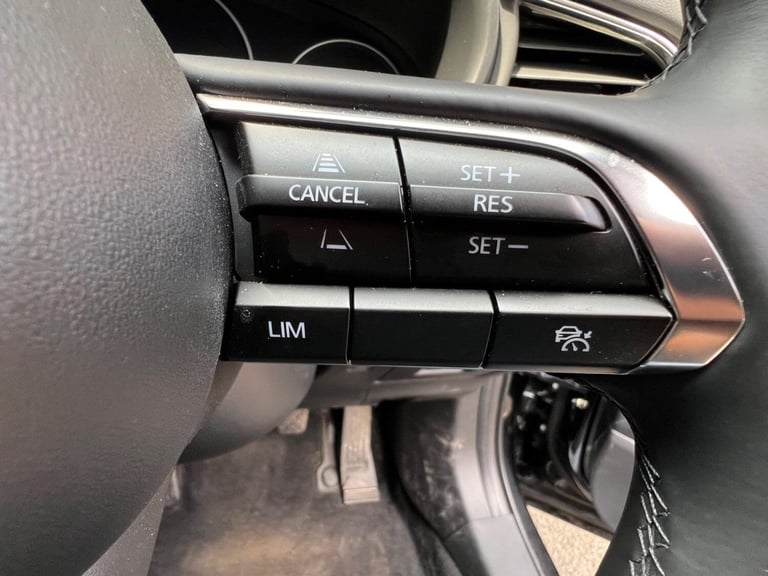 2025 Mazda CX-30 2.5 e-SKYACTIV G MHEV Exclusive-Line Euro 6 (s/s) 5dr HATCHBACK Petrol Manual