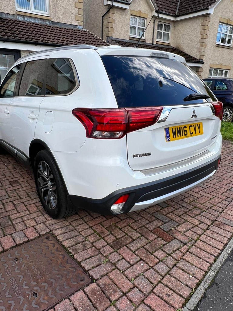 Mitsubishi Outlander 2016 (16) - 2.2 DI-D GX3 5dr Diesel Auto 4WD(Euro 6)*7 SEAT*