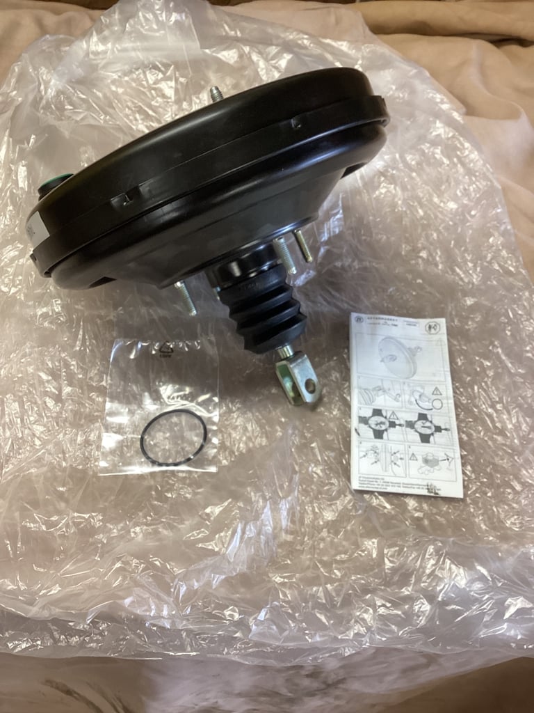Landrover Defender OEM Brake Servo LR013488G (NON ABS)