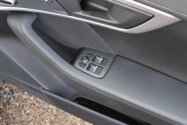  Jaguar F-Type 3.0 V6 R-Dynamic Auto Euro 6 (s/s) 2dr Petrol Automatic