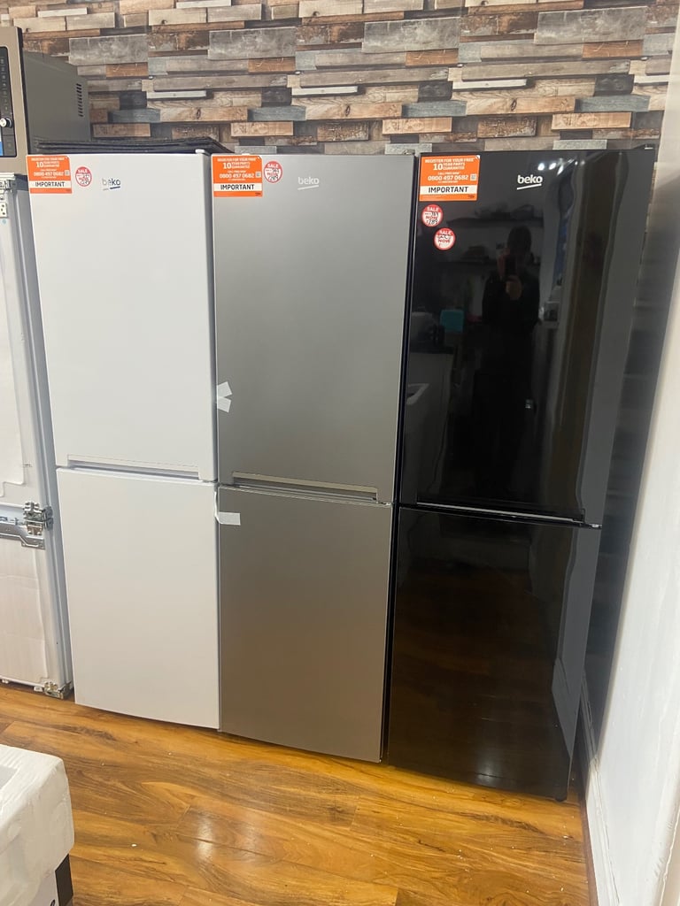 😎Best Prices In The City😎New Ex Display Fridge Freezer - American / Under Counter  / integrated 