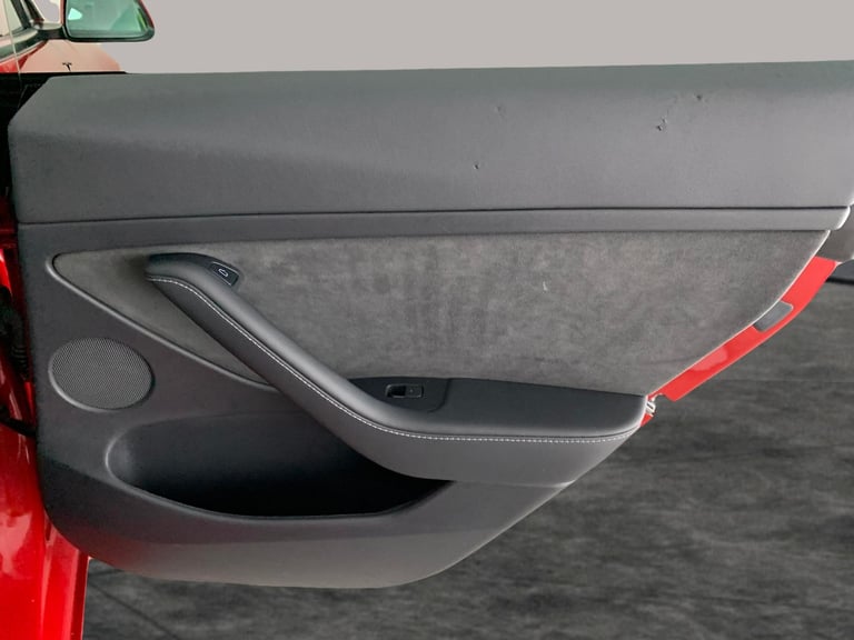 2022 Tesla Model 3 (Dual Motor) Performance Saloon 4dr Electric Auto 4WDE (Performance Upgrade Sa...