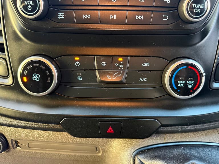 2020 Ford Transit Custom 2.0 EcoBlue 105ps High Roof Leader Van PANEL VAN DIESEL Manual