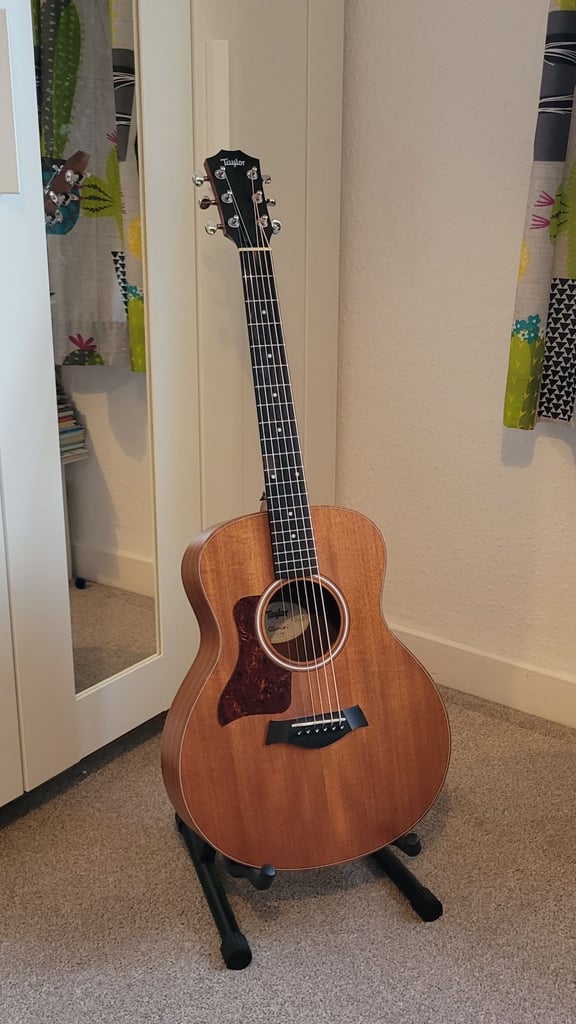 image for Left handed Taylor gs mini mahogany 