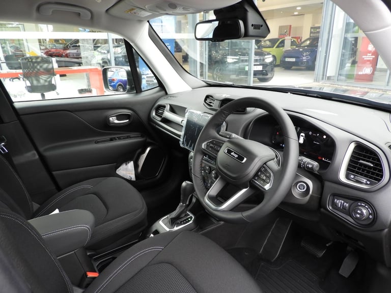 2025 Jeep Renegade Altitude 1.5 E-hybrid 130hp ESTATE Petrol/Electric Hybrid Automatic